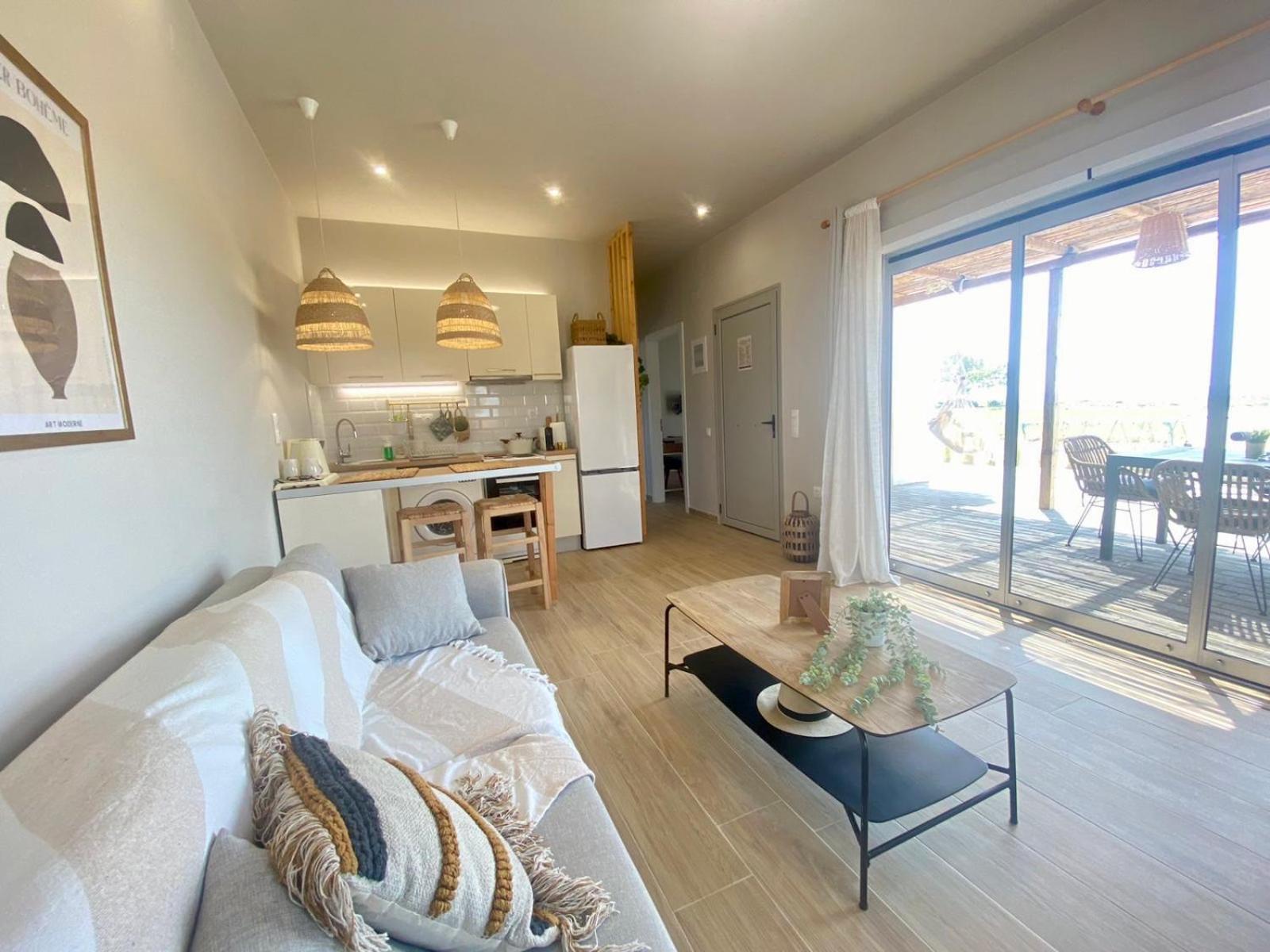 Boho Natural Beachfront Detached House Analipsis  Exterior photo